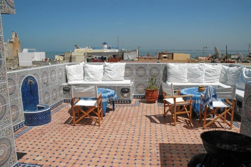 Dar El Jadida Bed & Breakfast ภายนอก รูปภาพ